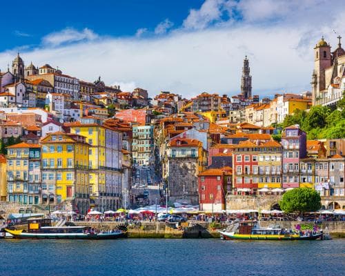 The New Shadow on the Golden Hour: How AI Is Reading Your Holiday Photos